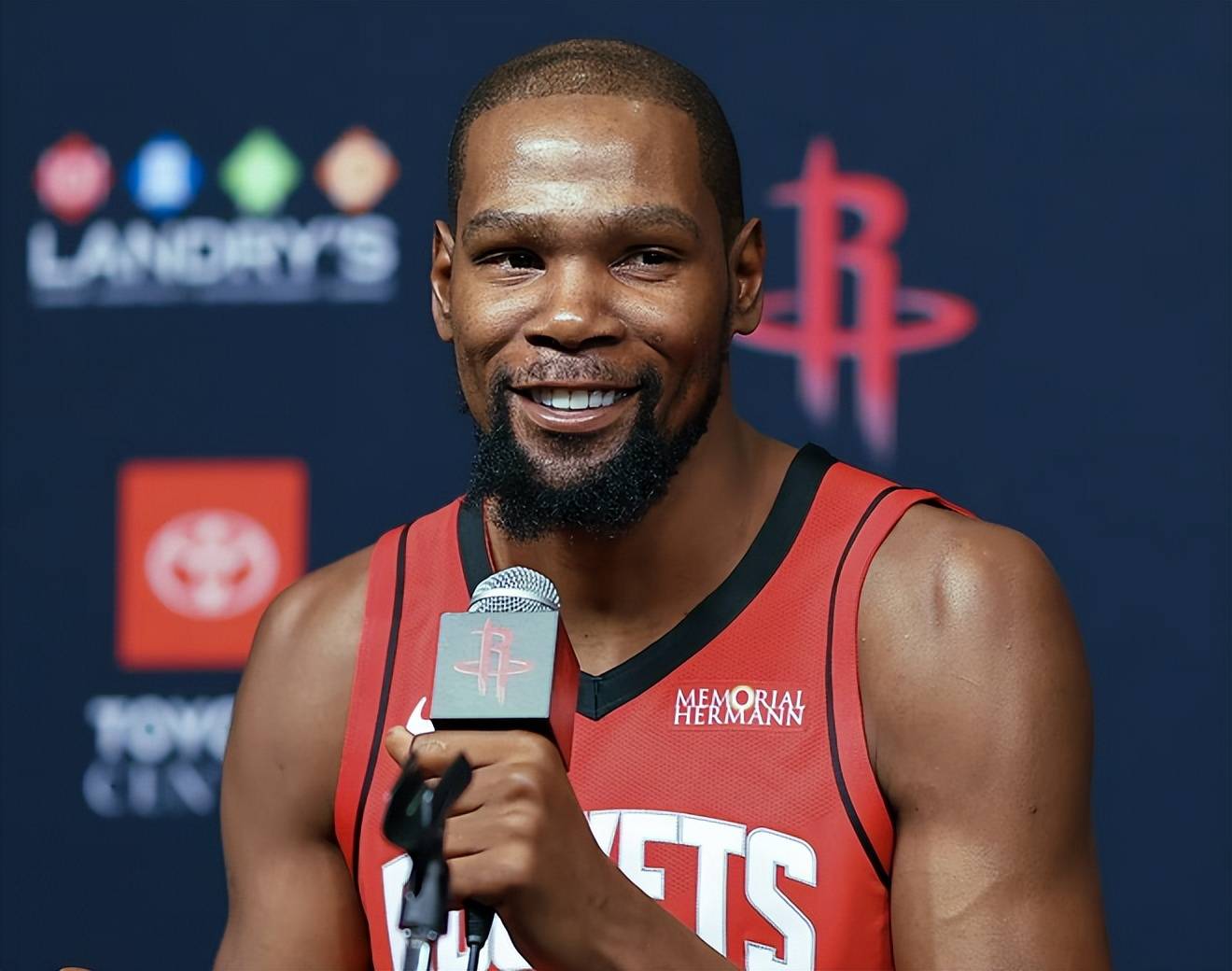 区形成4打 区形成4打